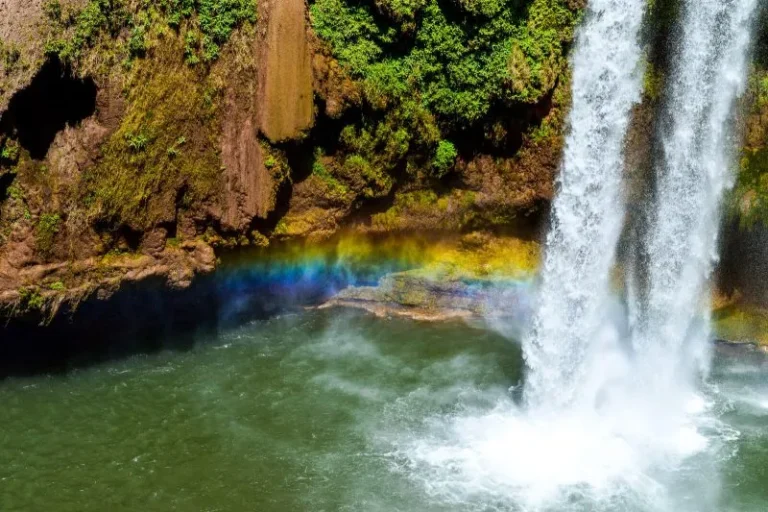 The-Ouzoud-Waterfalls-a-Wonder-of-Morocco-800x533
